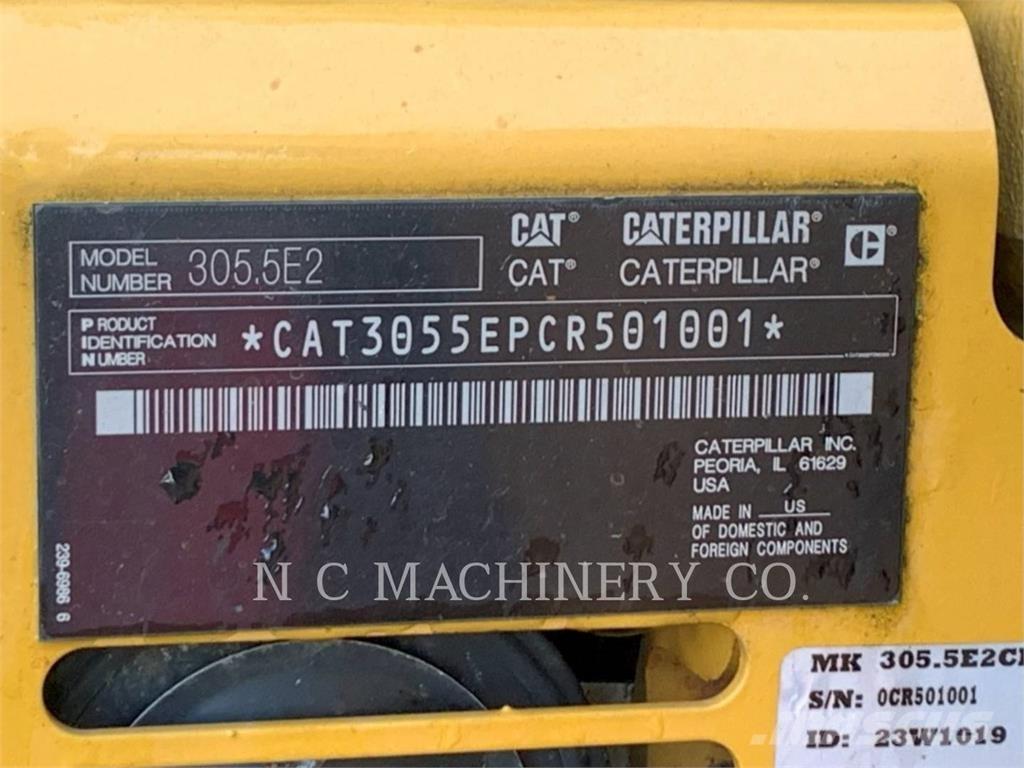 CAT 305.5E2CRB Pelle sur chenilles
