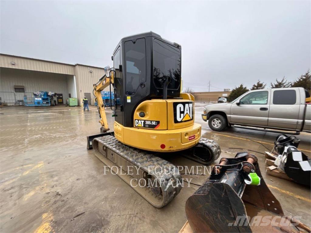 CAT 305.5E2LC Pelle sur chenilles