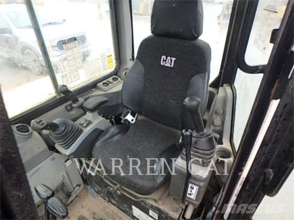 CAT 305E CR Pelle sur chenilles