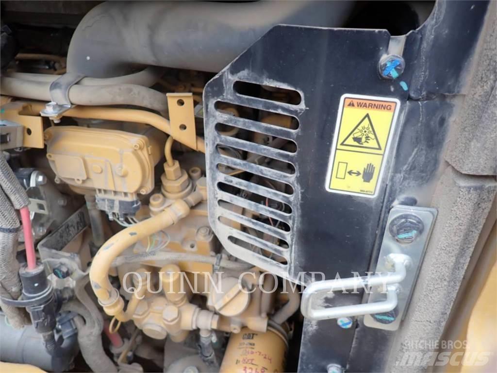 CAT 305E2 Pelle sur chenilles