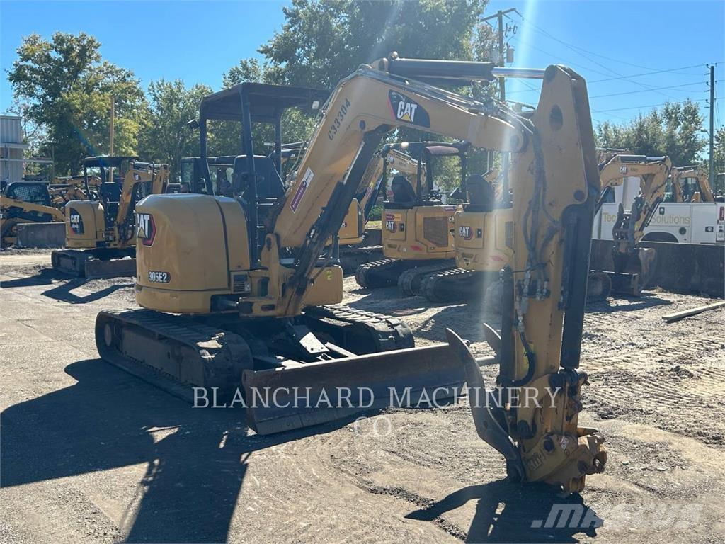 CAT 305E2 Pelle sur chenilles