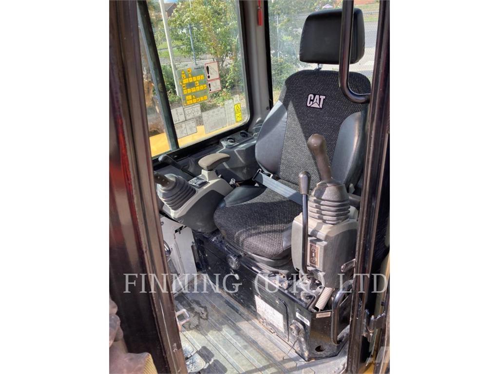 CAT 305E2 CR Pelle sur chenilles