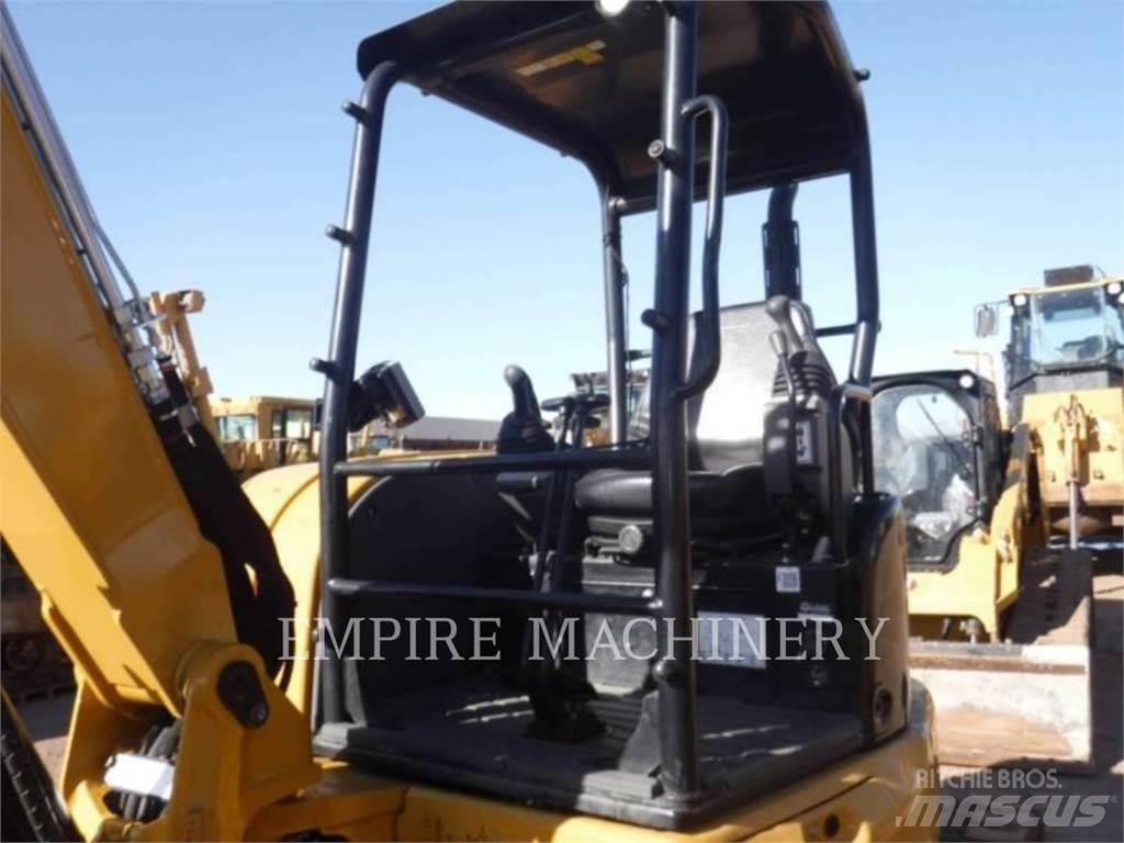 CAT 305E2CR Pelle sur chenilles