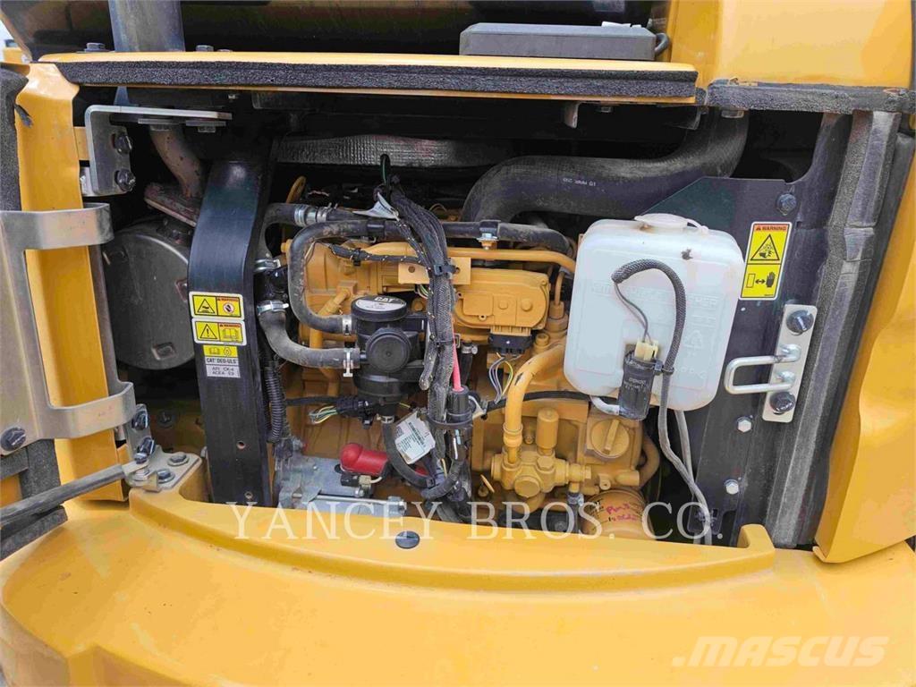 CAT 305E2CR Pelle sur chenilles