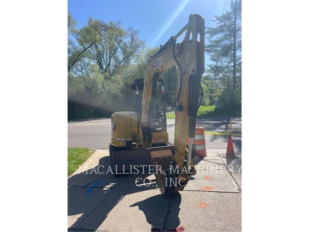 CAT 305E2CR Pelle sur chenilles