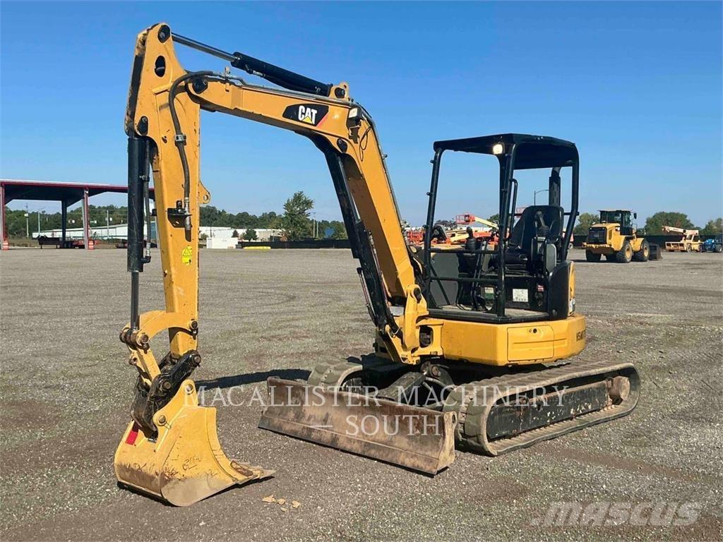 CAT 305E2CR Pelle sur chenilles