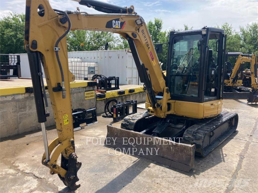 CAT 305E2LC Pelle sur chenilles
