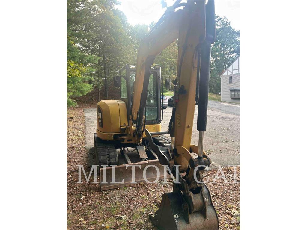 CAT 305ECR Pelle sur chenilles