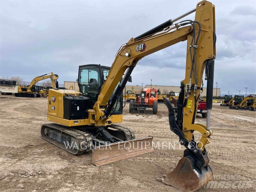 CAT 306 Pelle sur chenilles