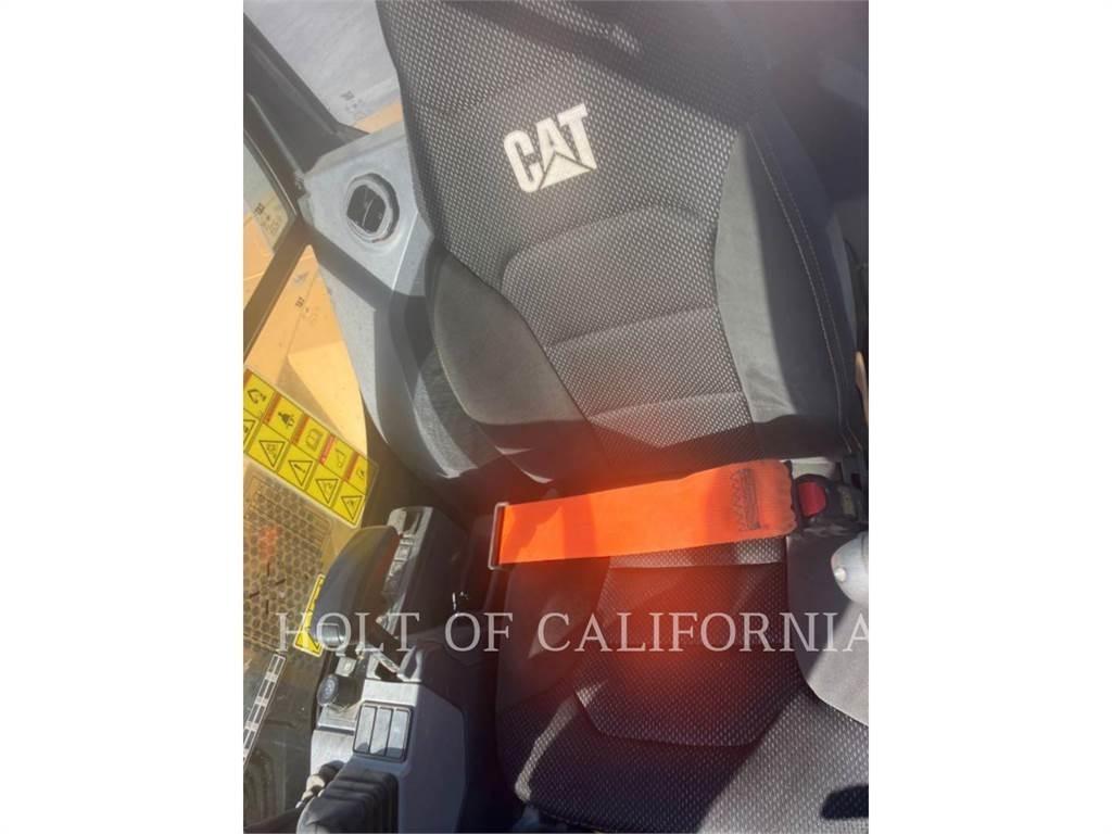 CAT 306 Pelle sur chenilles