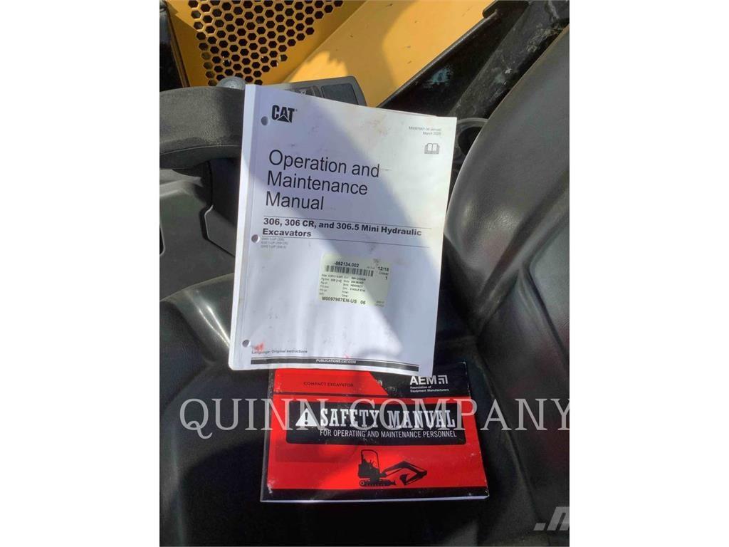 CAT 306 Pelle sur chenilles