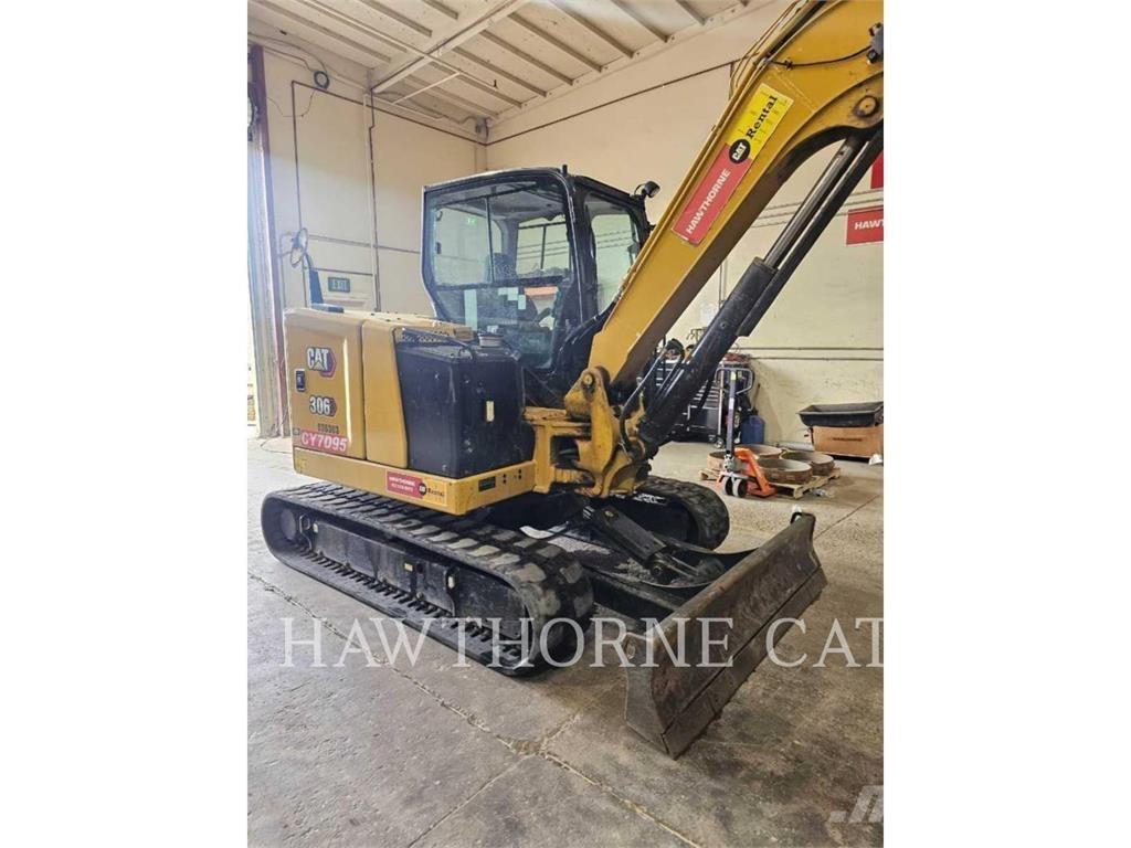 CAT 306 Pelle sur chenilles
