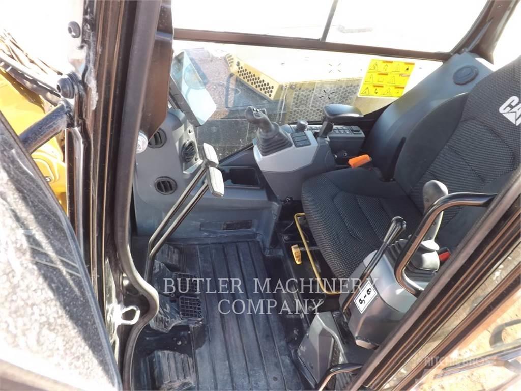 CAT 306-07A Pelle sur chenilles