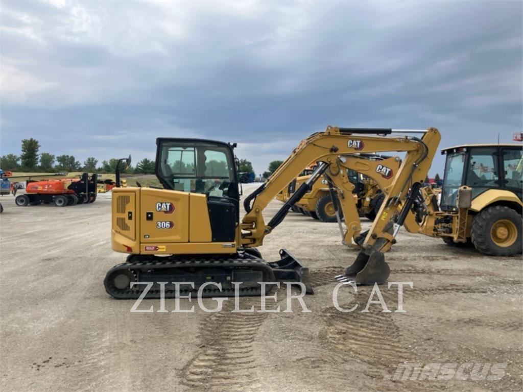 CAT 306-07CR Pelle sur chenilles