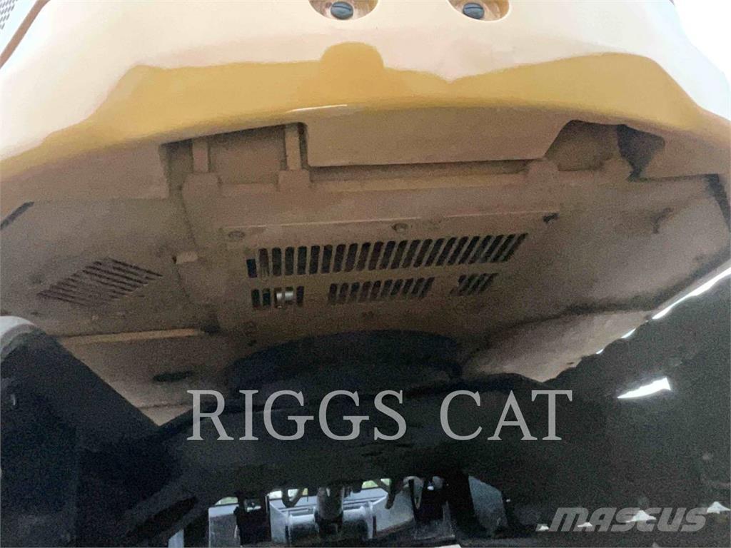 CAT 306 A Pelle sur chenilles