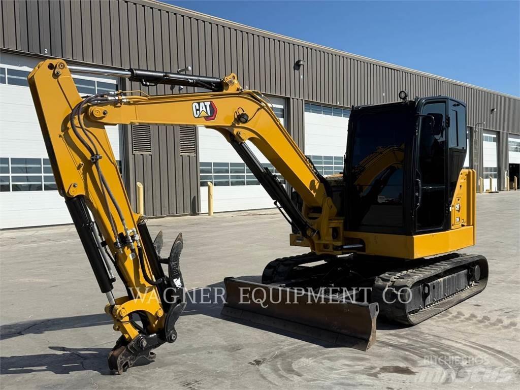 CAT 306 THB Pelle sur chenilles