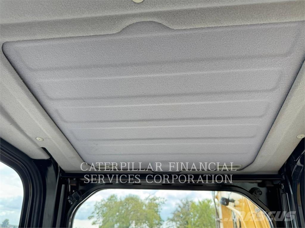 CAT 30607CR Pelle sur chenilles