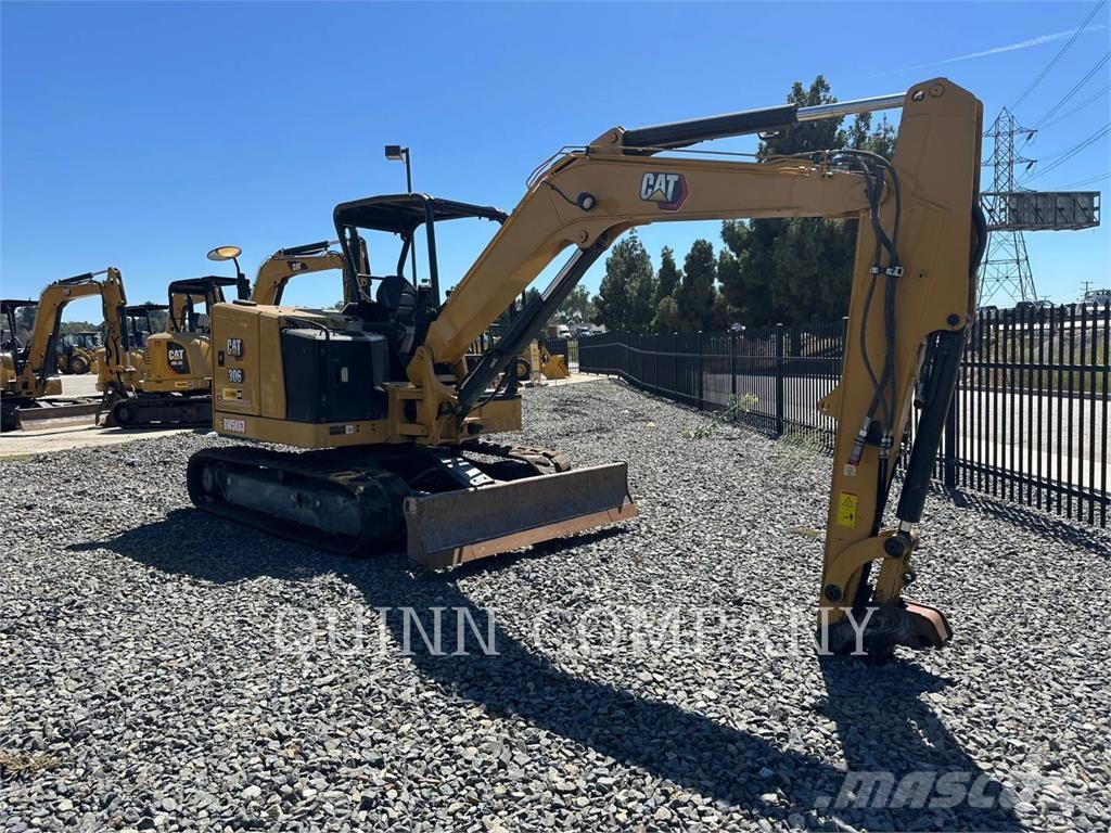 CAT 30607CR Pelle sur chenilles