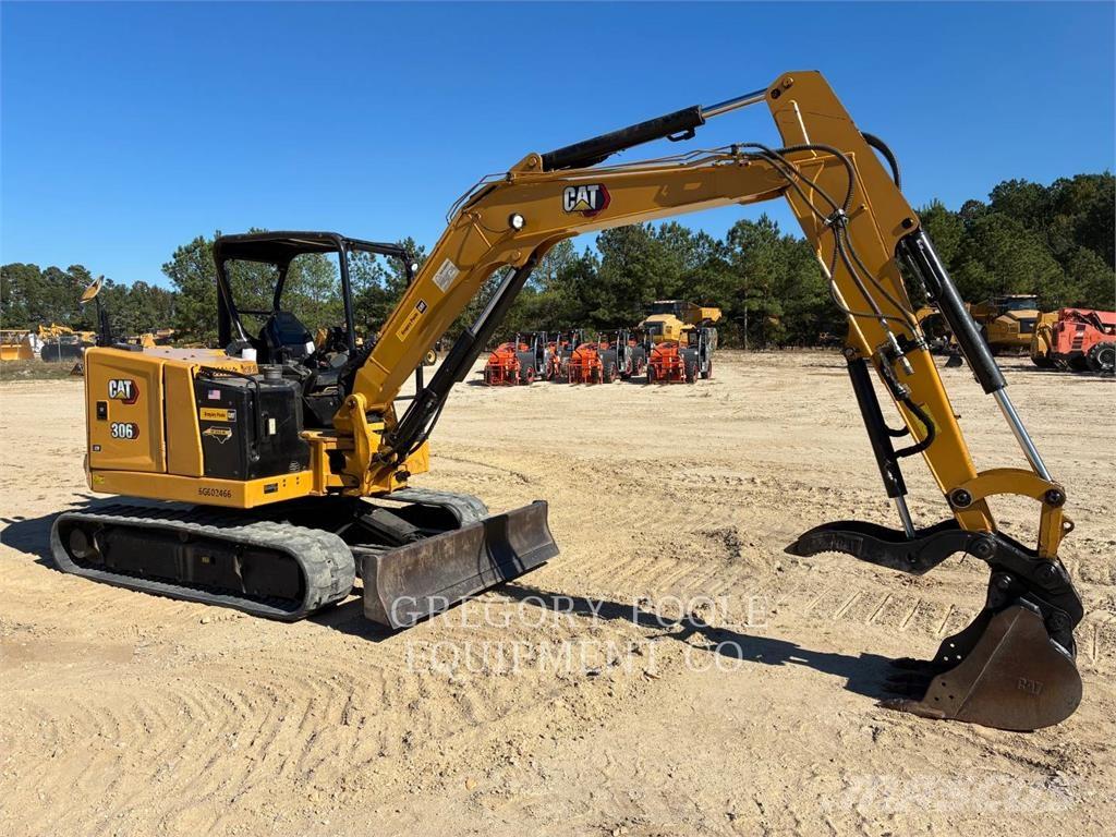 CAT 30607CR Pelle sur chenilles