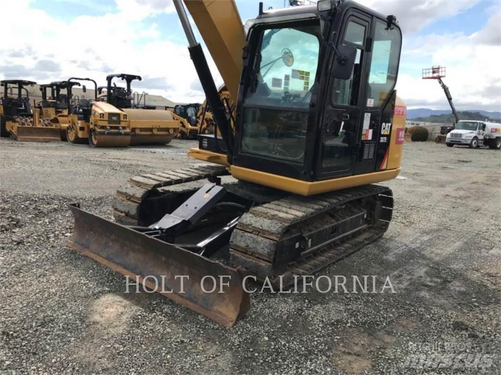 CAT 307 Pelle sur chenilles