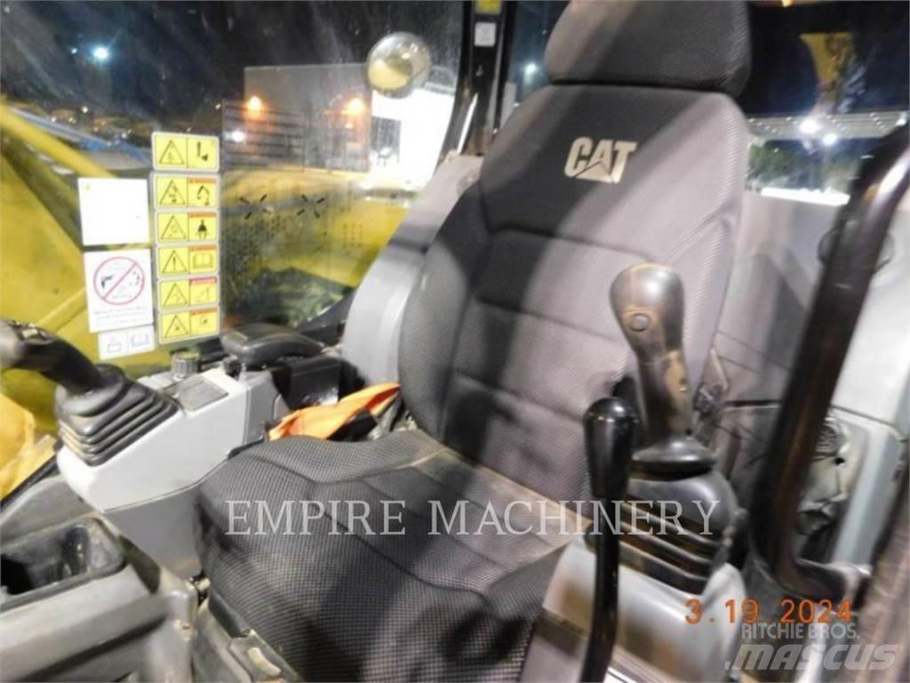 CAT 307.5-07 Pelle sur chenilles