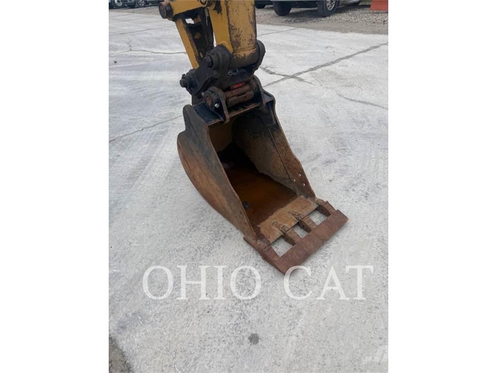 CAT 308 Mini pelle < 7t