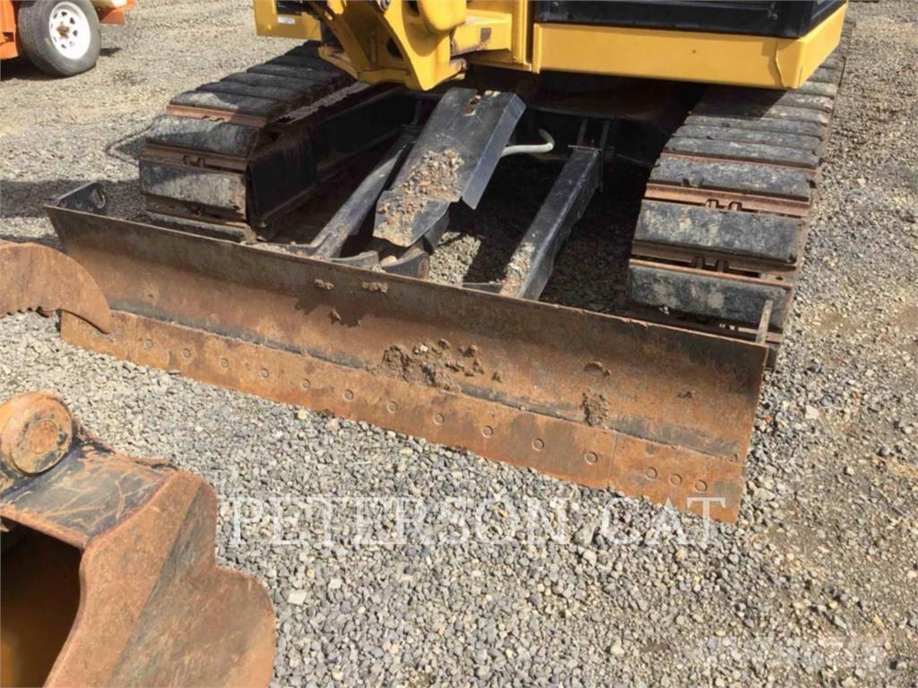 CAT 308 Pelle sur chenilles