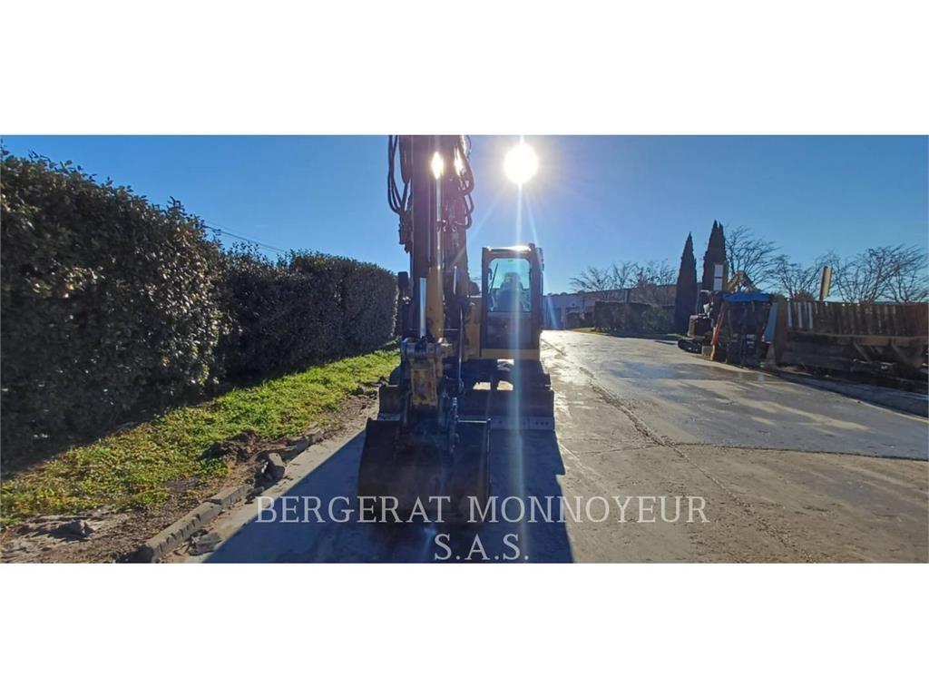 CAT 308 Pelle sur chenilles