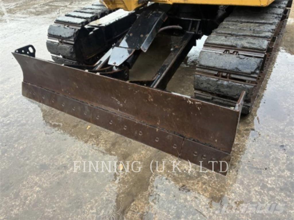 CAT 308-07A Pelle sur chenilles