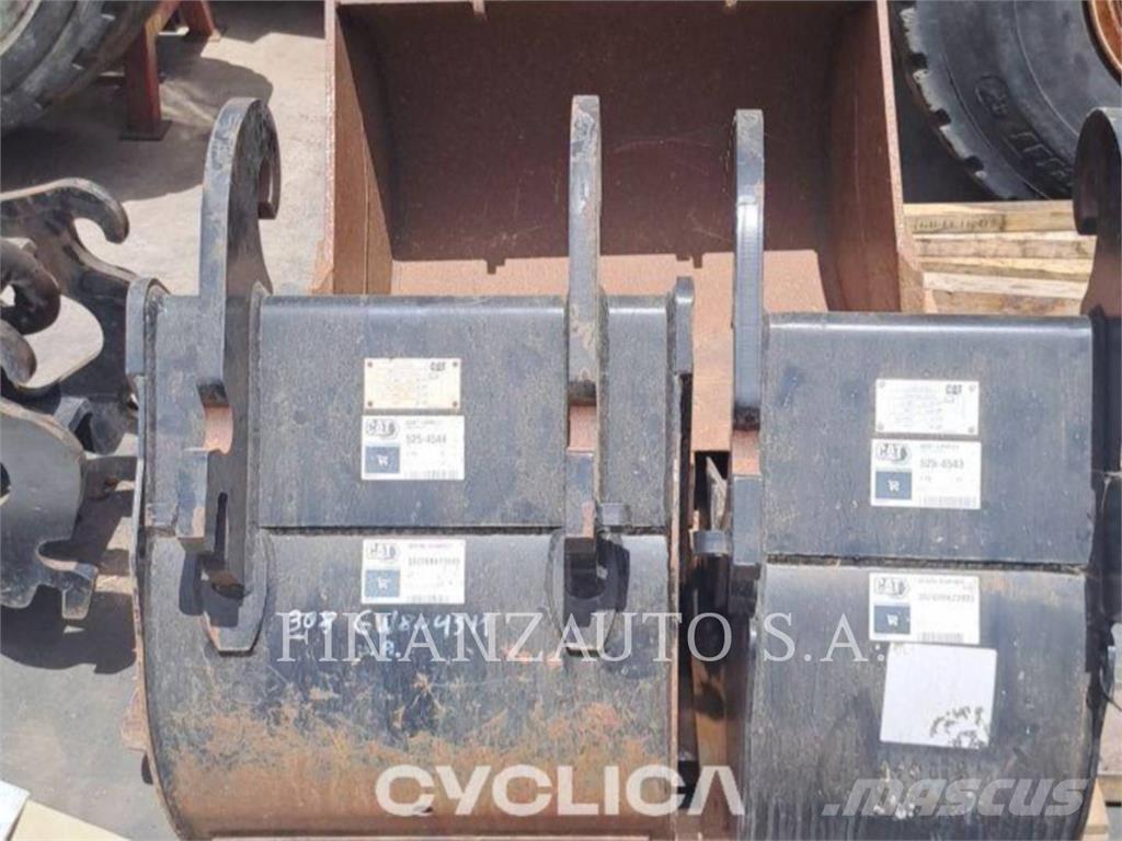 CAT 308 CR Pelle sur chenilles