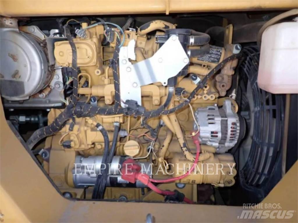 CAT 308E Pelle sur chenilles