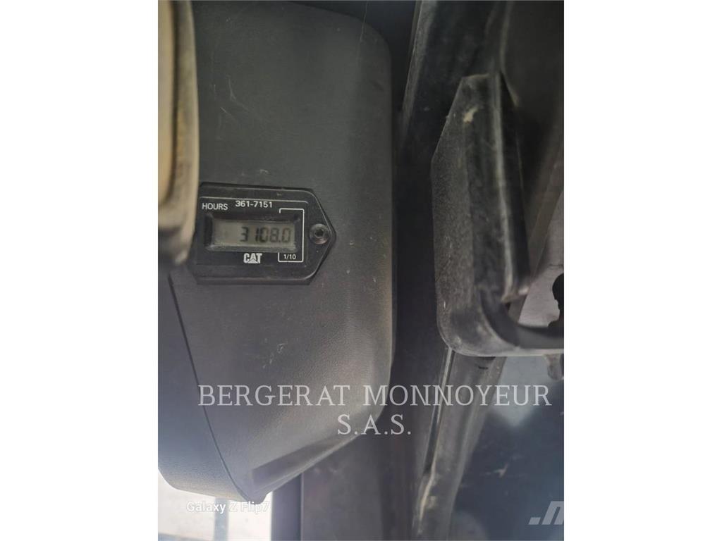 CAT 309 Pelle sur chenilles