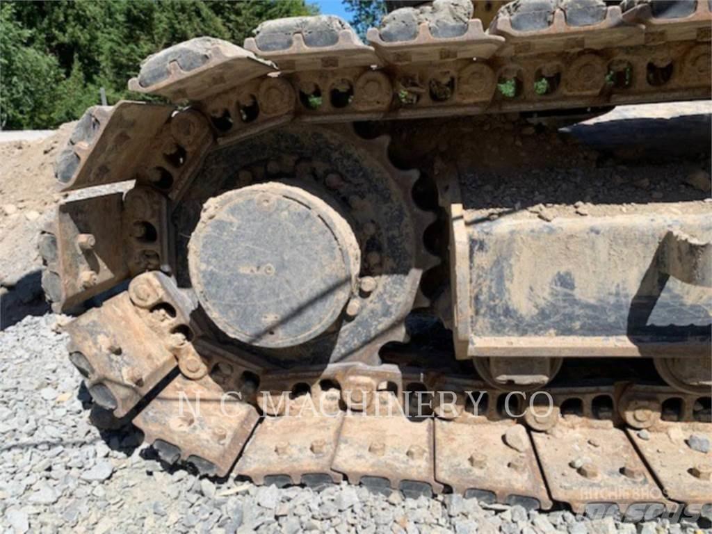 CAT 310 Pelle sur chenilles