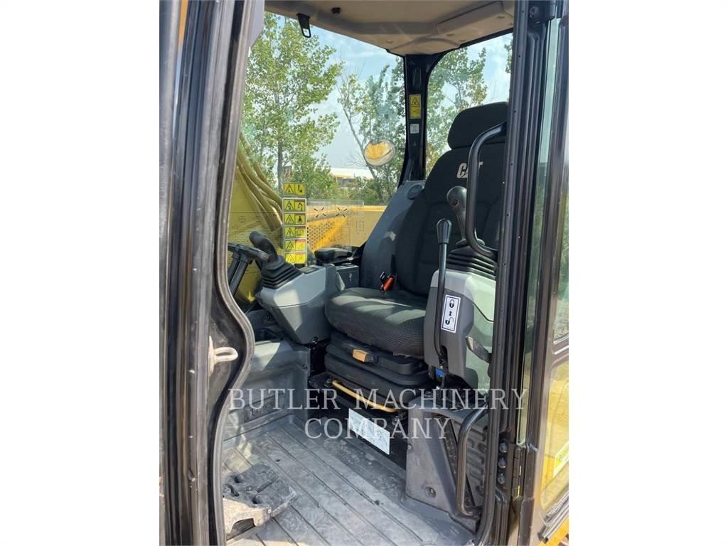 CAT 310-07 Pelle sur chenilles