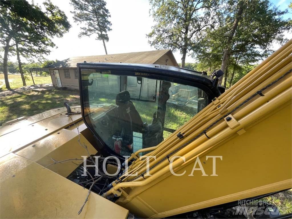 CAT 31007 Pelle sur chenilles