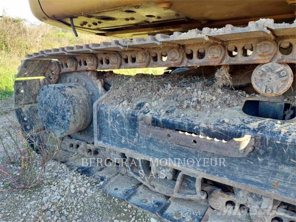 CAT 312D Pelle sur chenilles