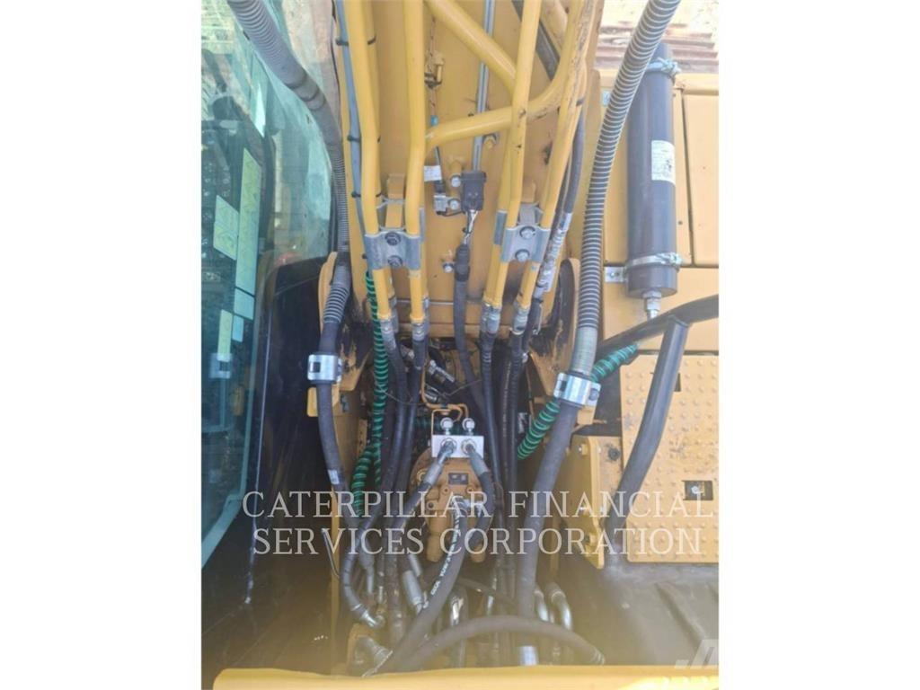 CAT 313-07GC Pelle sur chenilles