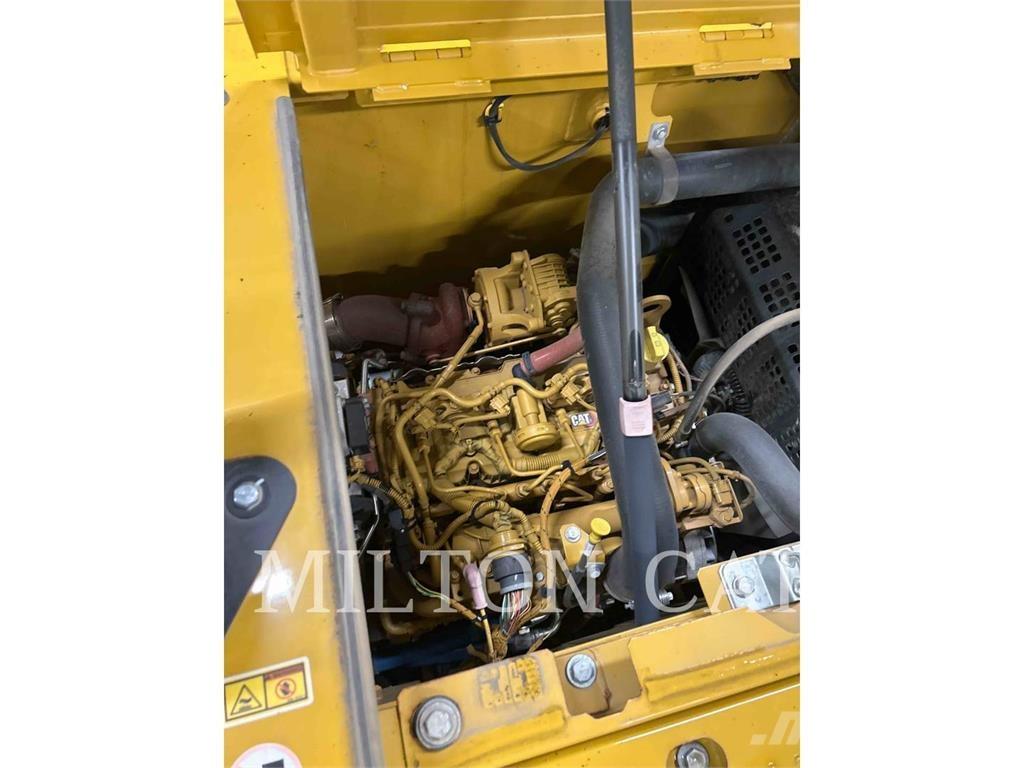 CAT 313 GC Pelle sur chenilles