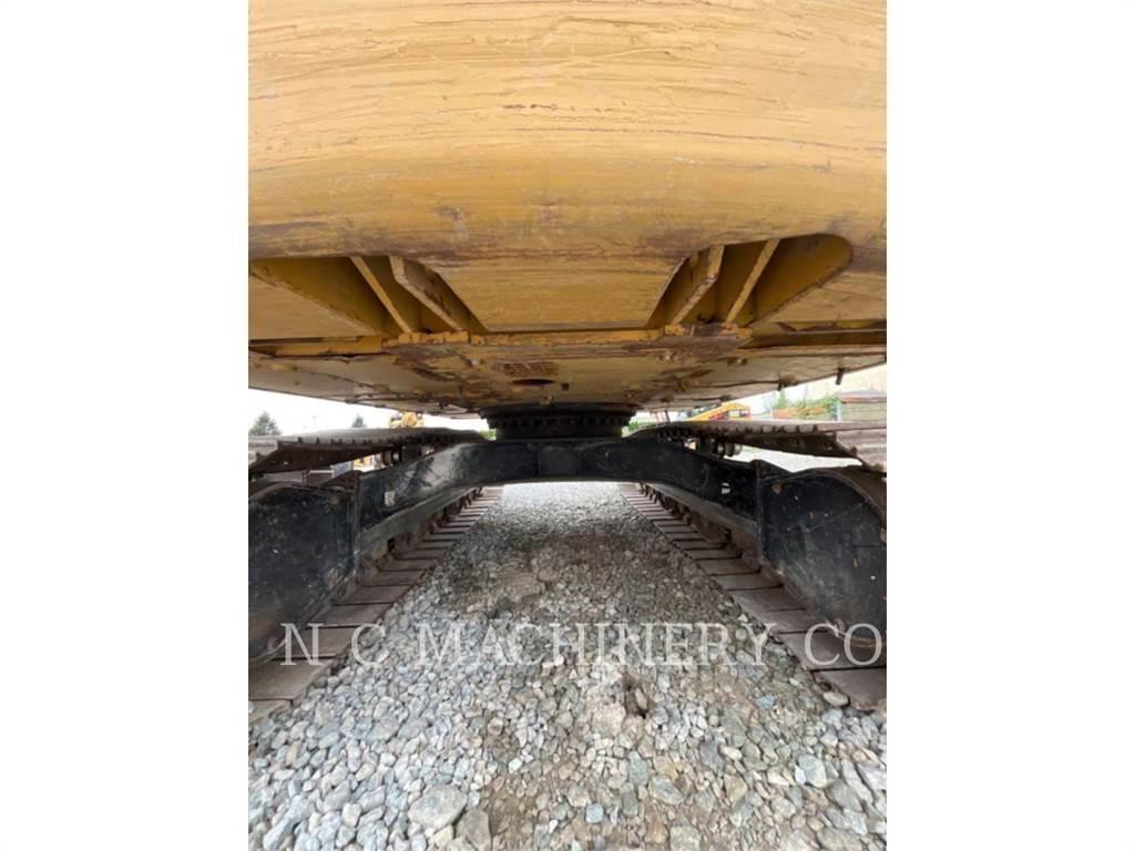 CAT 313F L Pelle sur chenilles