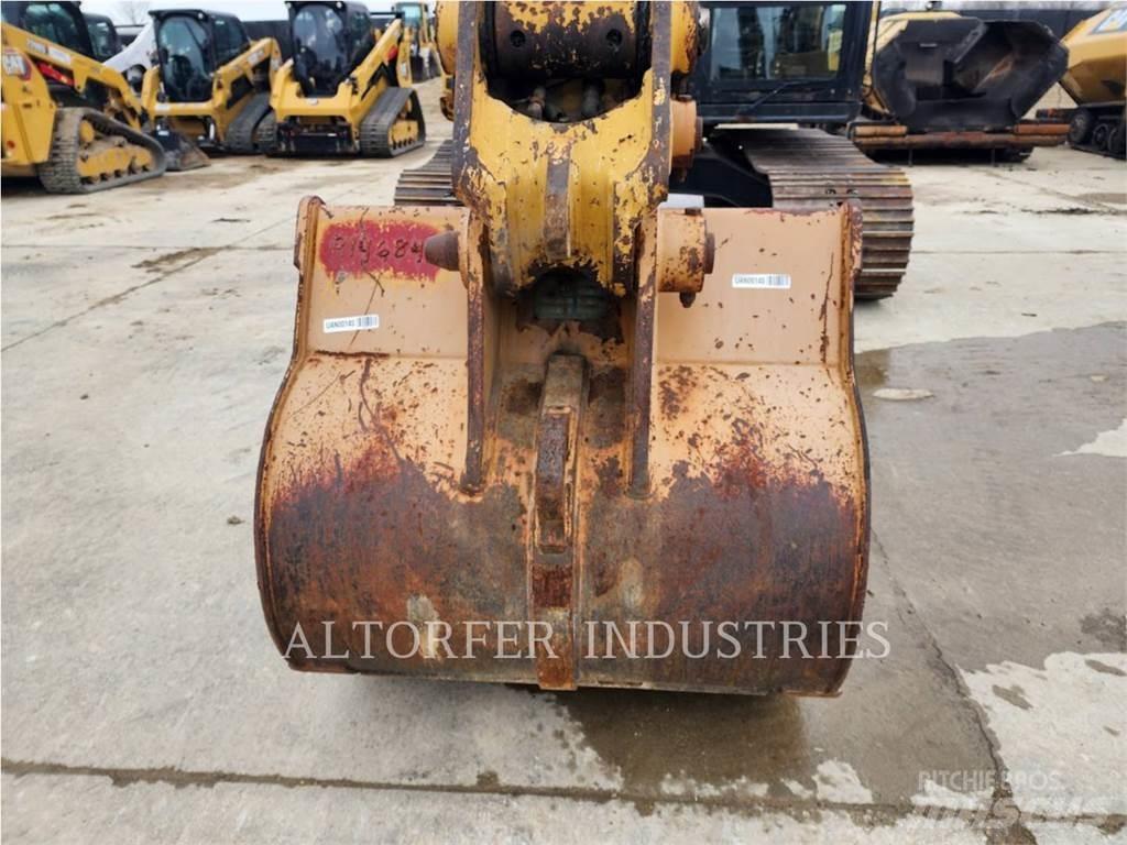 CAT 313FL Pelle sur chenilles