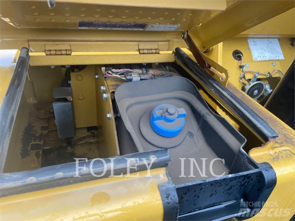 CAT 313FL Pelle sur chenilles