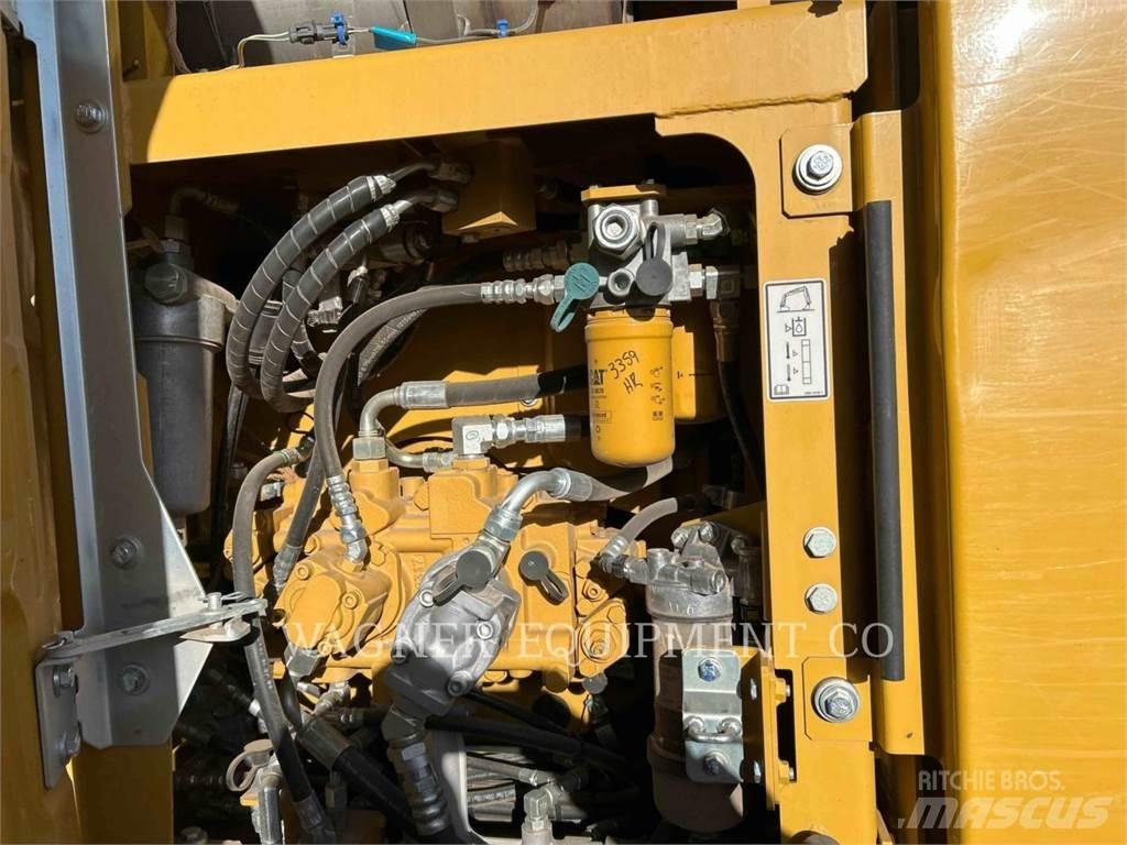 CAT 313FL Pelle sur chenilles