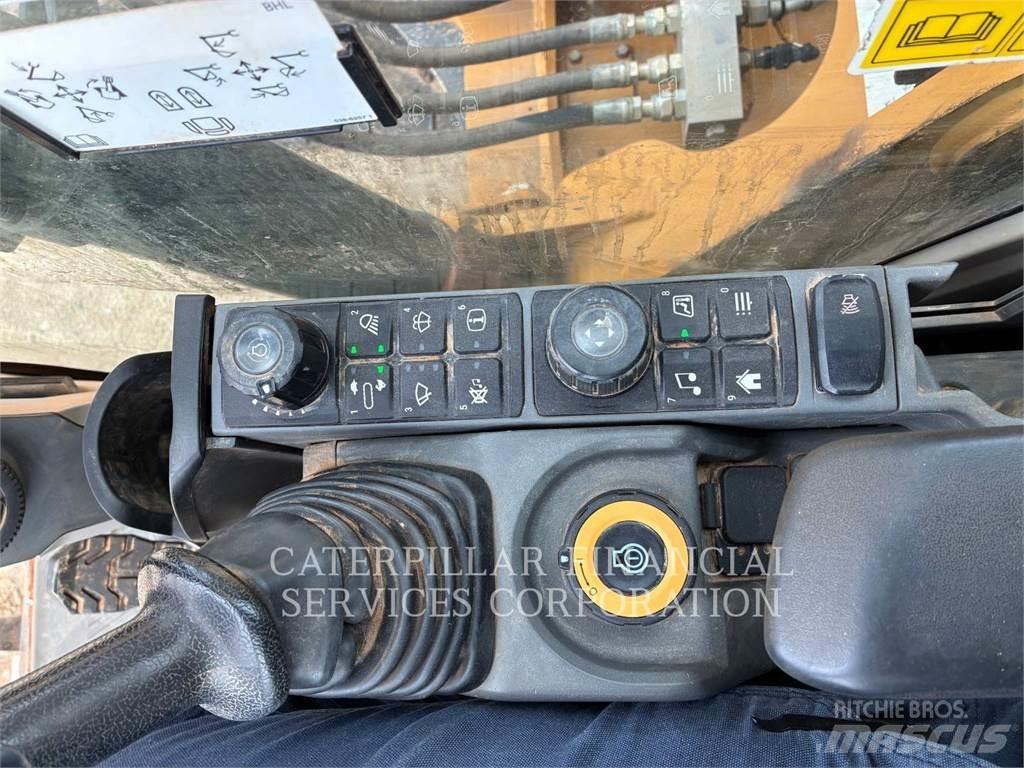 CAT 31707 Pelle sur chenilles