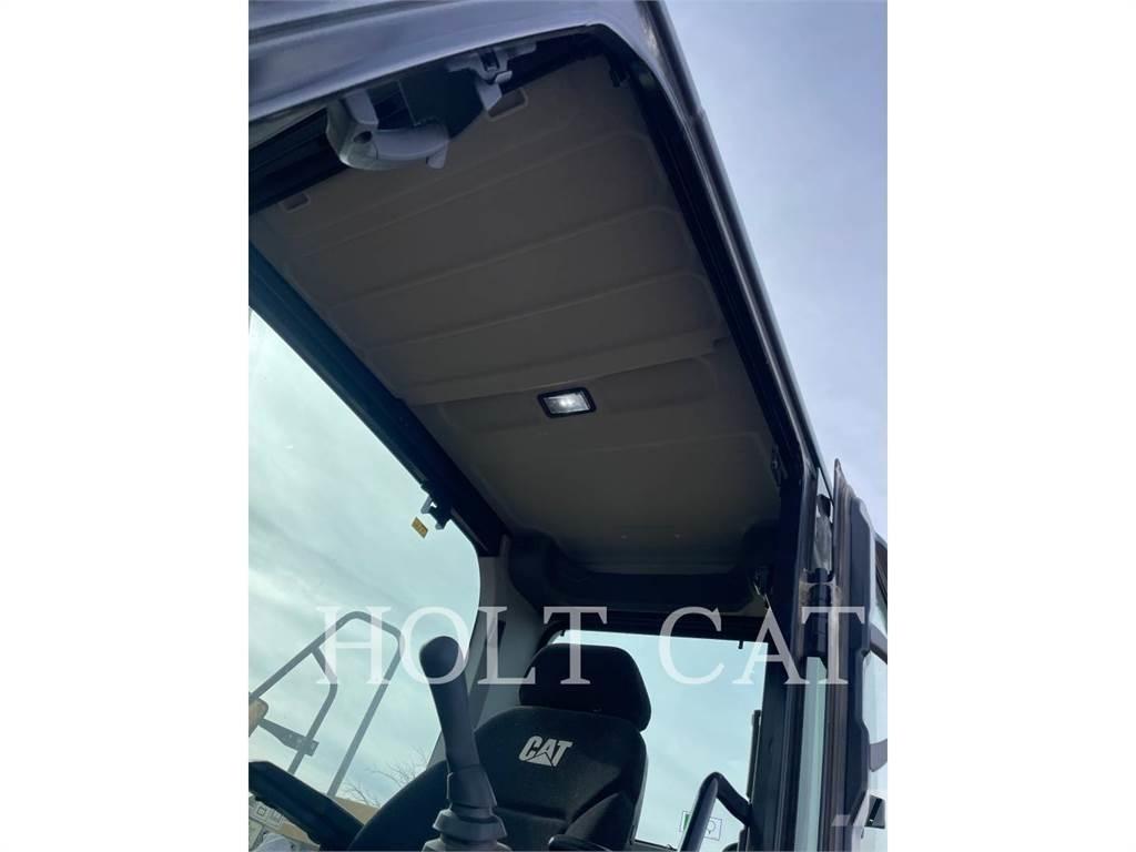 CAT 317GC Pelle sur chenilles