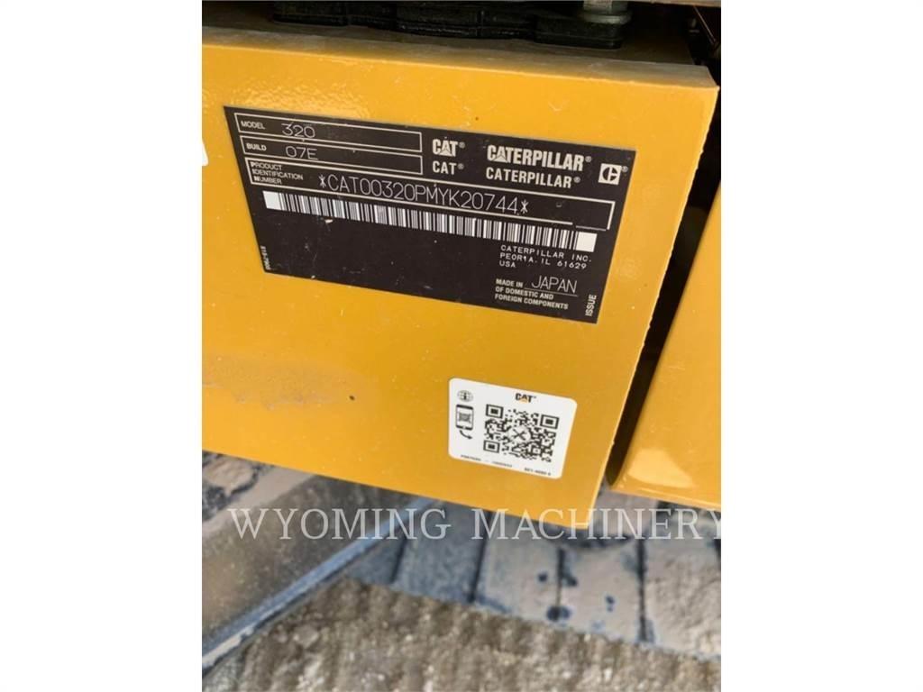 CAT 320 Pelle sur chenilles