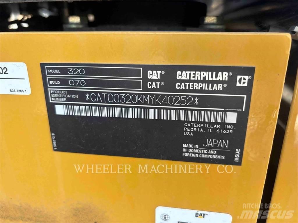 CAT 320 Pelle sur chenilles