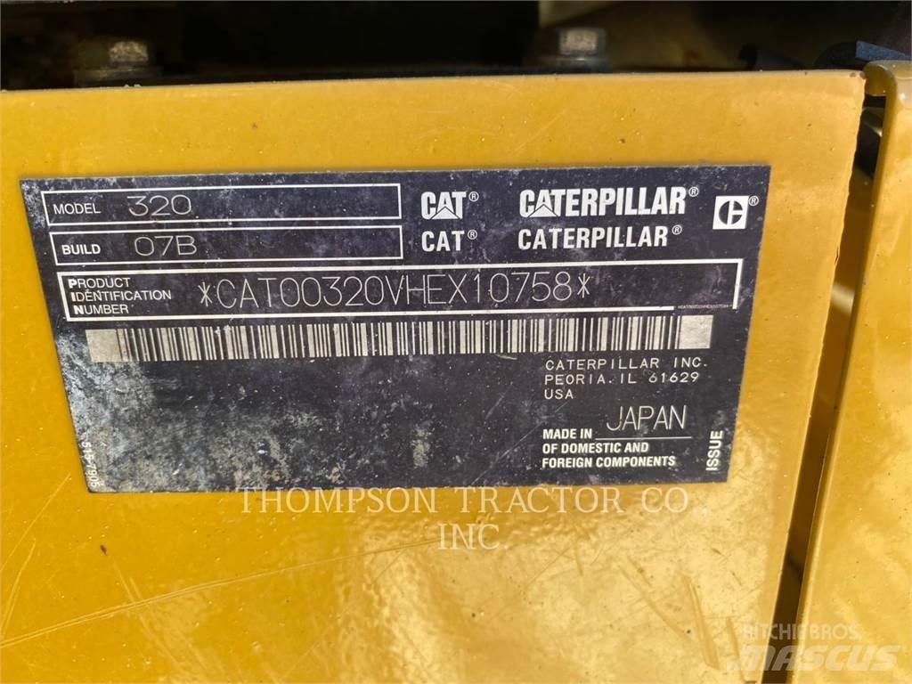 CAT 320 Pelle sur chenilles