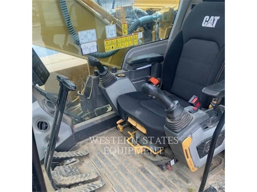 CAT 320 Pelle sur chenilles