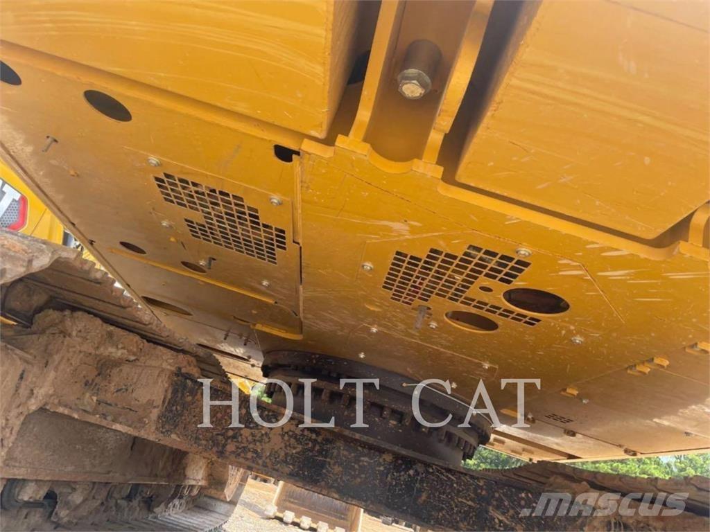 CAT 320 Pelle sur chenilles