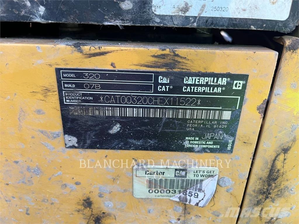 CAT 320 Pelle sur chenilles